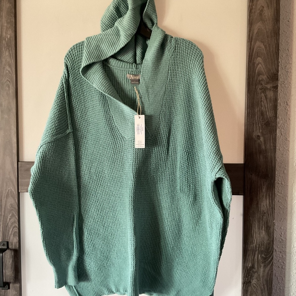 NWT- women’s beck neck sweater